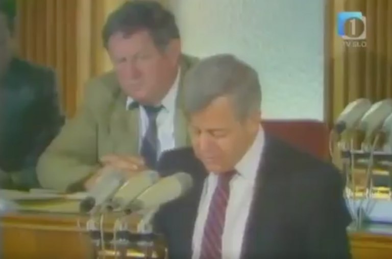 Milan Kučan na tajnem sestanku slovenske Udbe